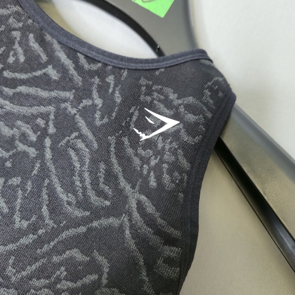 Gymshark Adapt Animal Print Seamless Sports Bra Size M - Picture 3 of 7